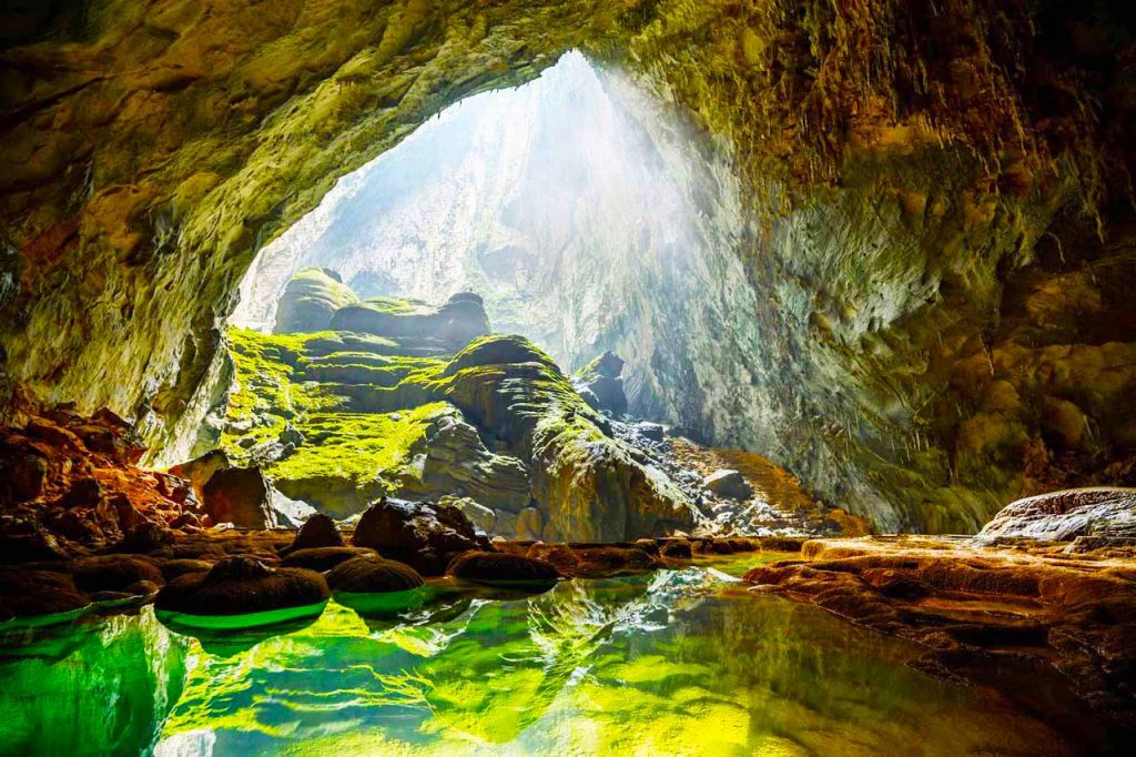 Cảnh đẹp Quảng Bình: Động Phong Nha - Kẻ Bàng